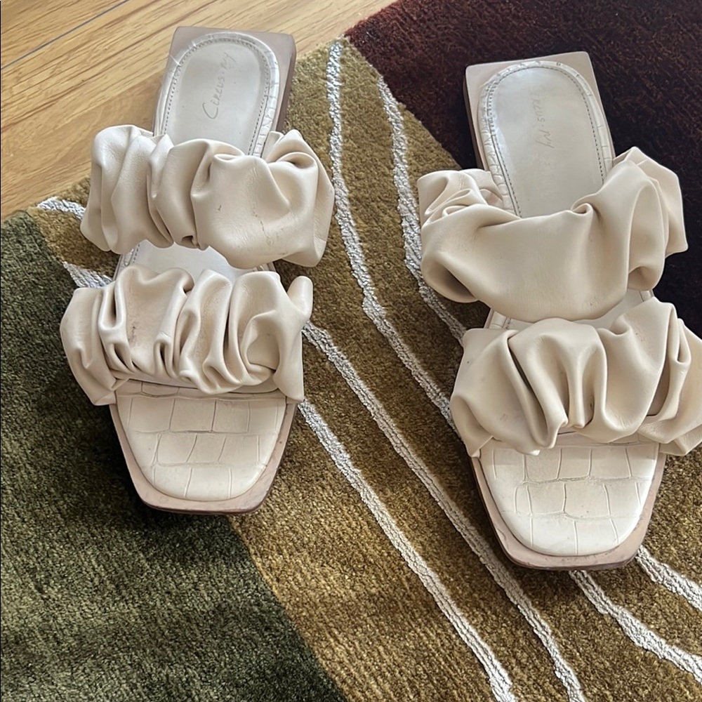 Cream Square-Toe Ruched Sandals